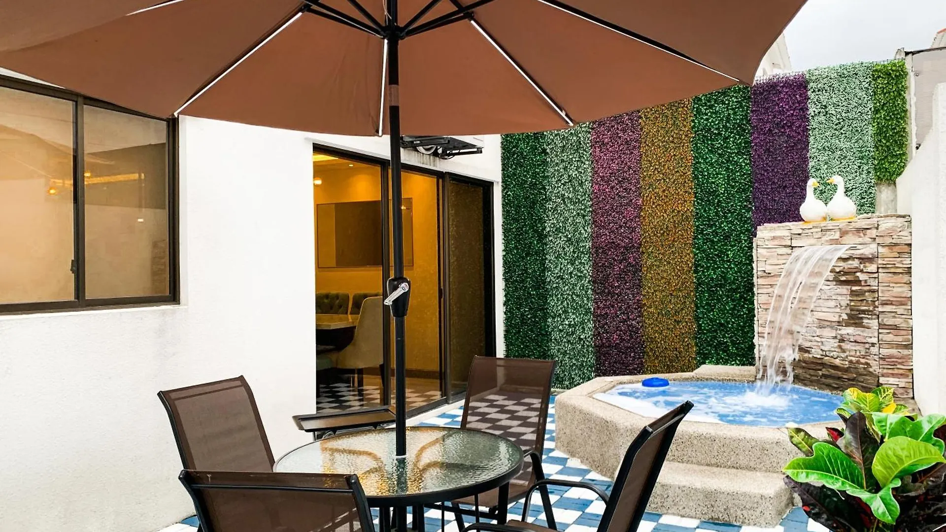 Villa Luxury 3 Habitaciones, Jacuzzi Y Barbecue Guayaquil