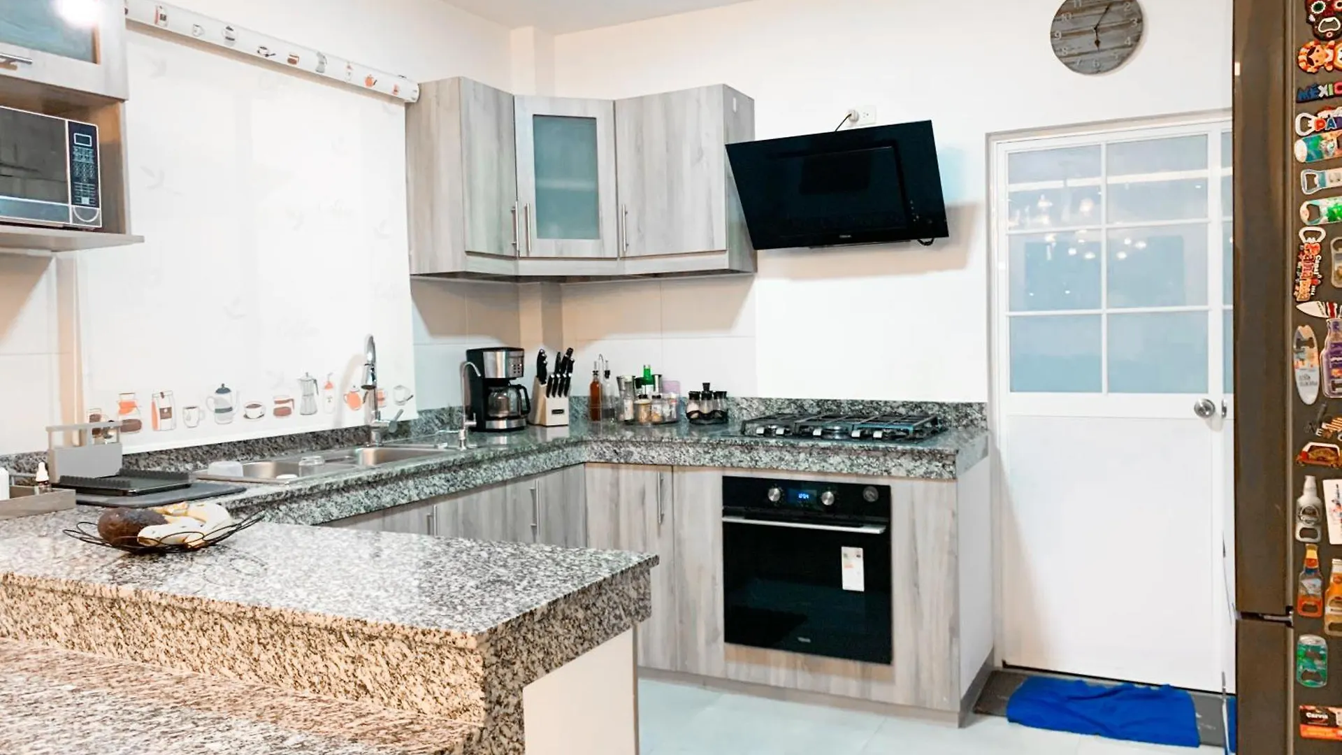Villa Luxury 3 Habitaciones, Jacuzzi Y Barbecue Guayaquil 0*,  Ecuador