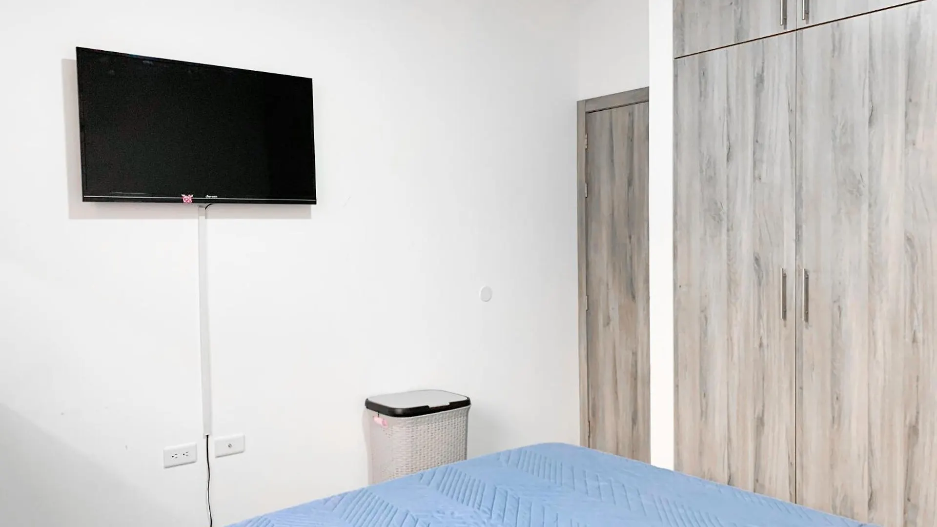 Villa Luxury 3 Habitaciones, Jacuzzi Y Barbecue Guayaquil Ecuador