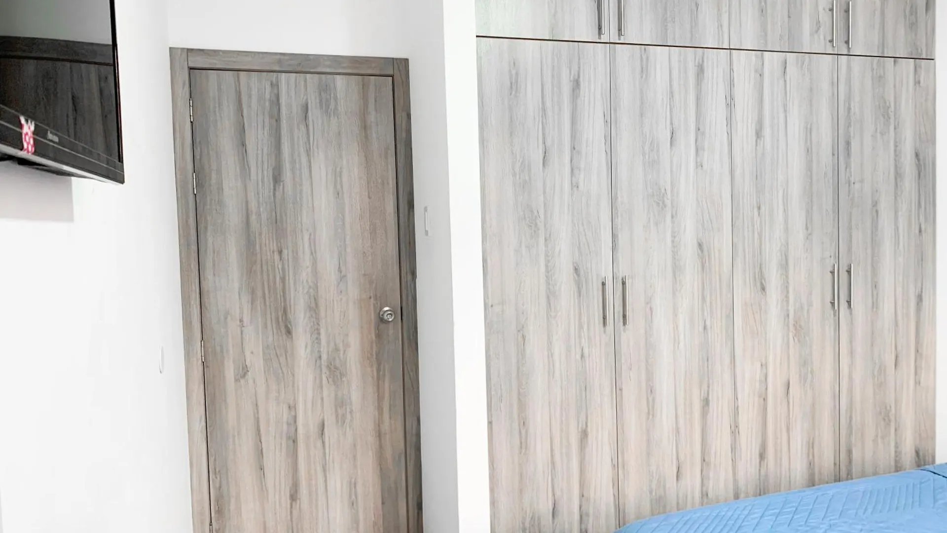 Villa Luxury 3 Habitaciones, Jacuzzi Y Barbecue Guayaquil
